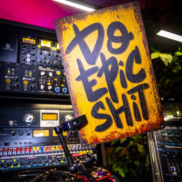 do-epic2-wm-webFDC51304-2DA4-EBB4-D736-2859618E8167.jpg